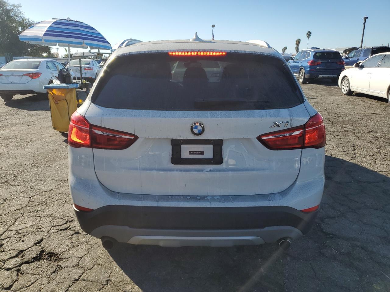 VIN WBXHT3Z34J4A66771 2018 BMW X1 no.6