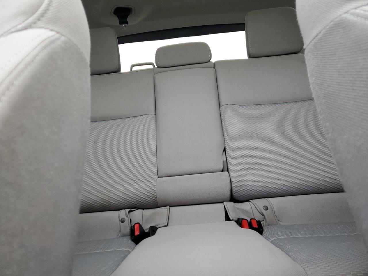 2017 Subaru Forester - Image 10