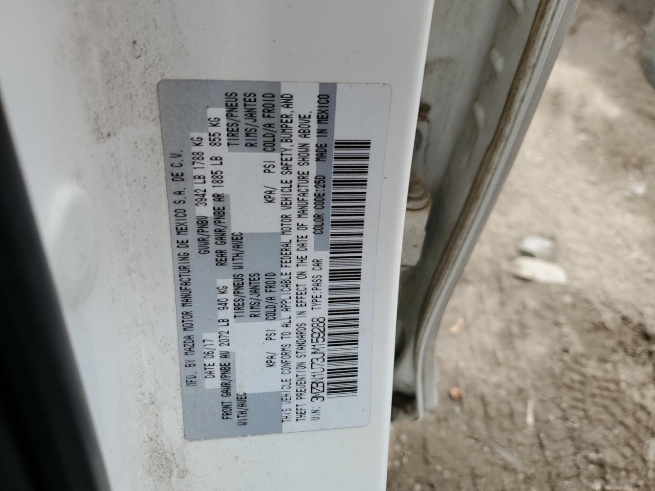 2018 Mazda 3 - Image 12