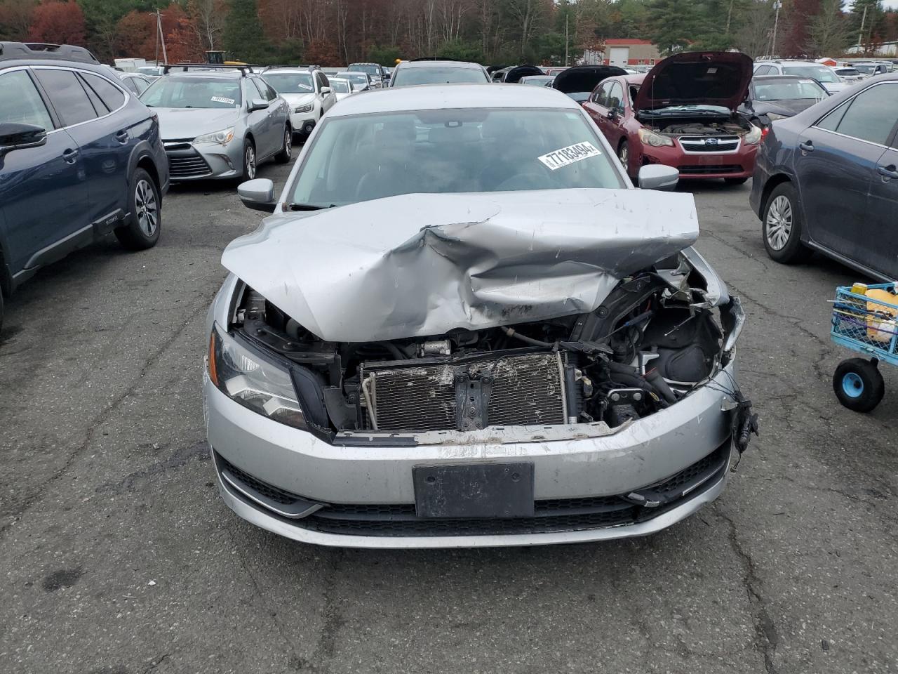 2015 Volkswagen Passat - Image 5