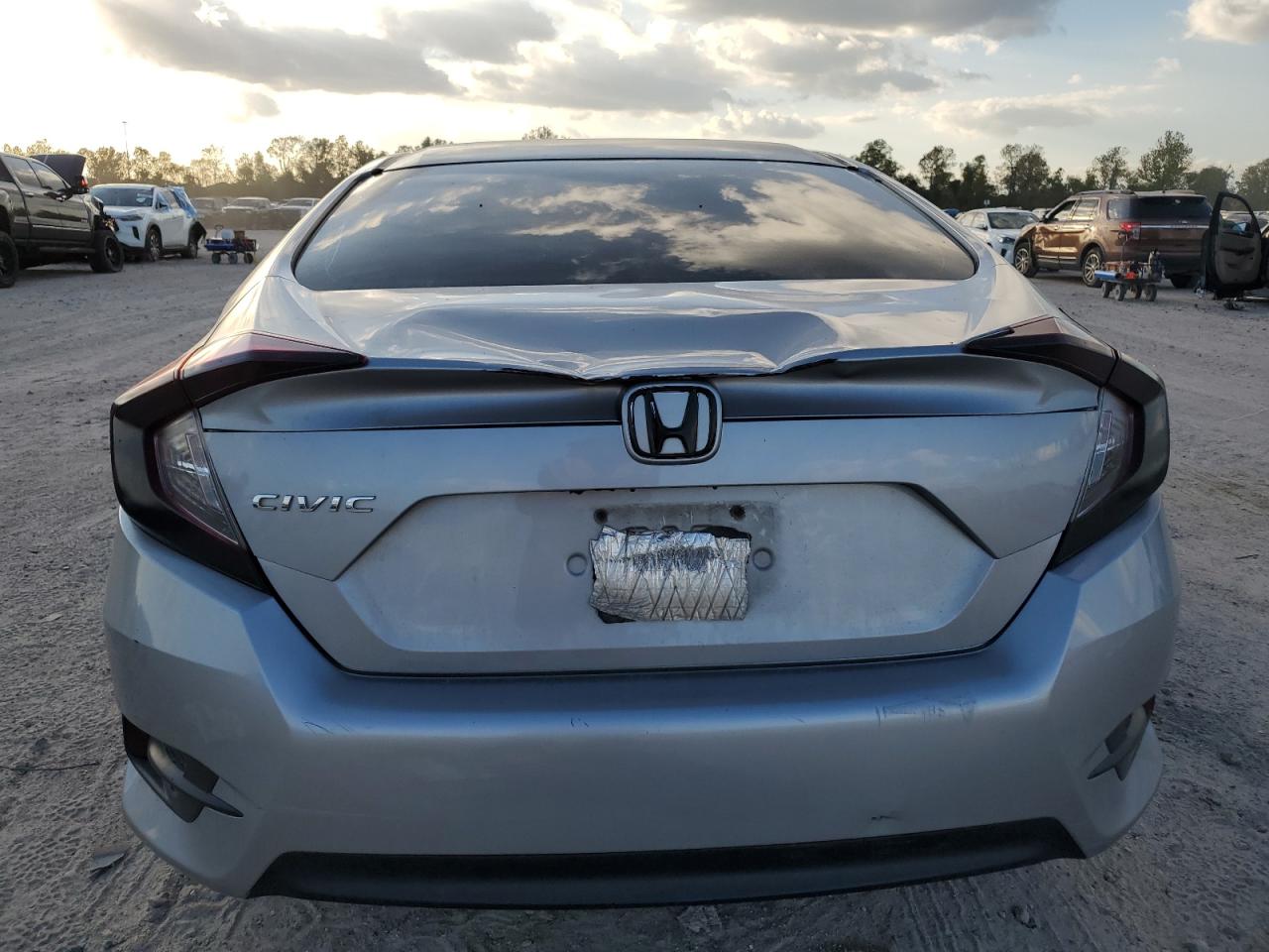 2017 Honda Civic - Image 6