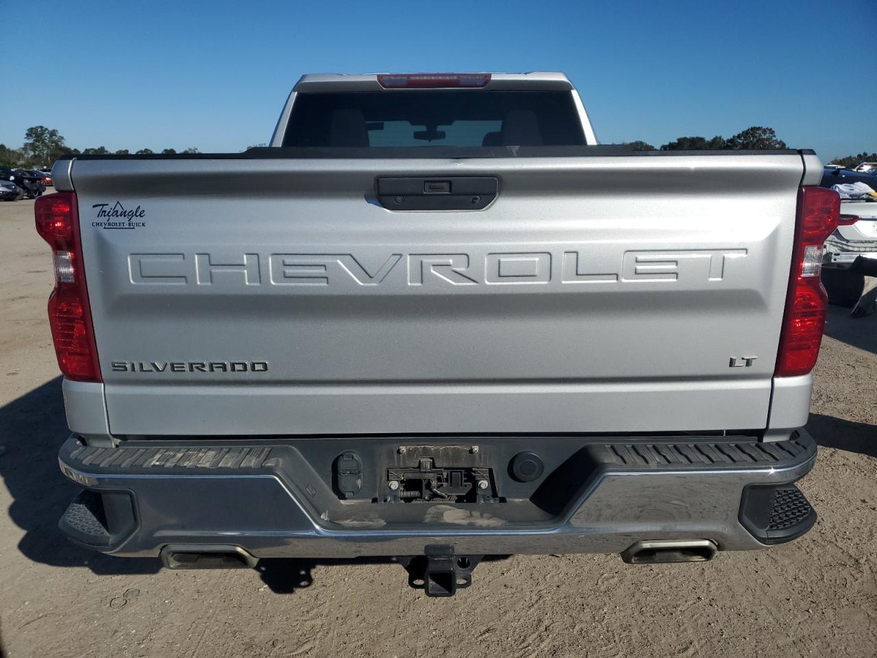 2019 Chevrolet Silverado - Image 6