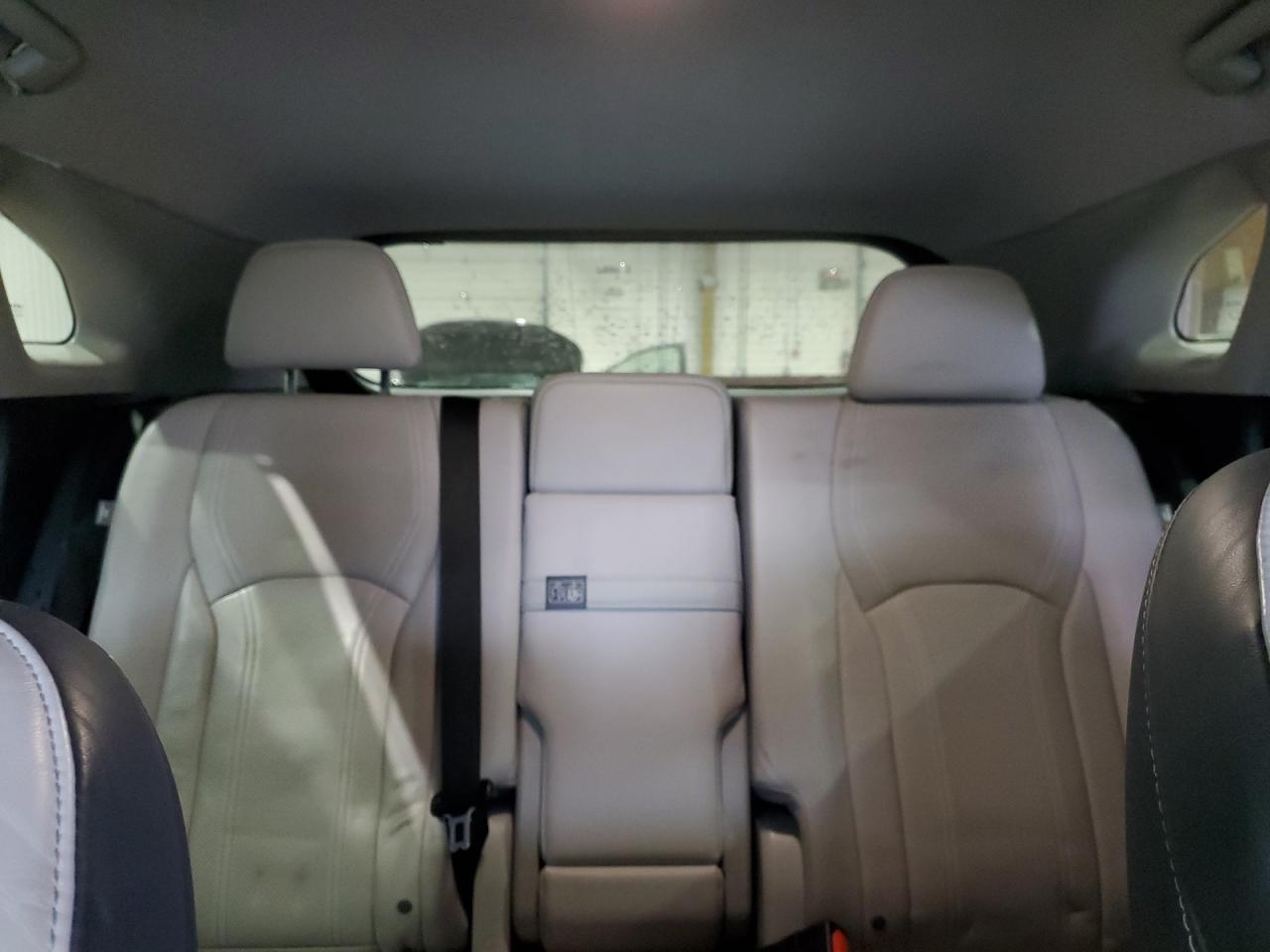 2019 Lexus RX - Image 10