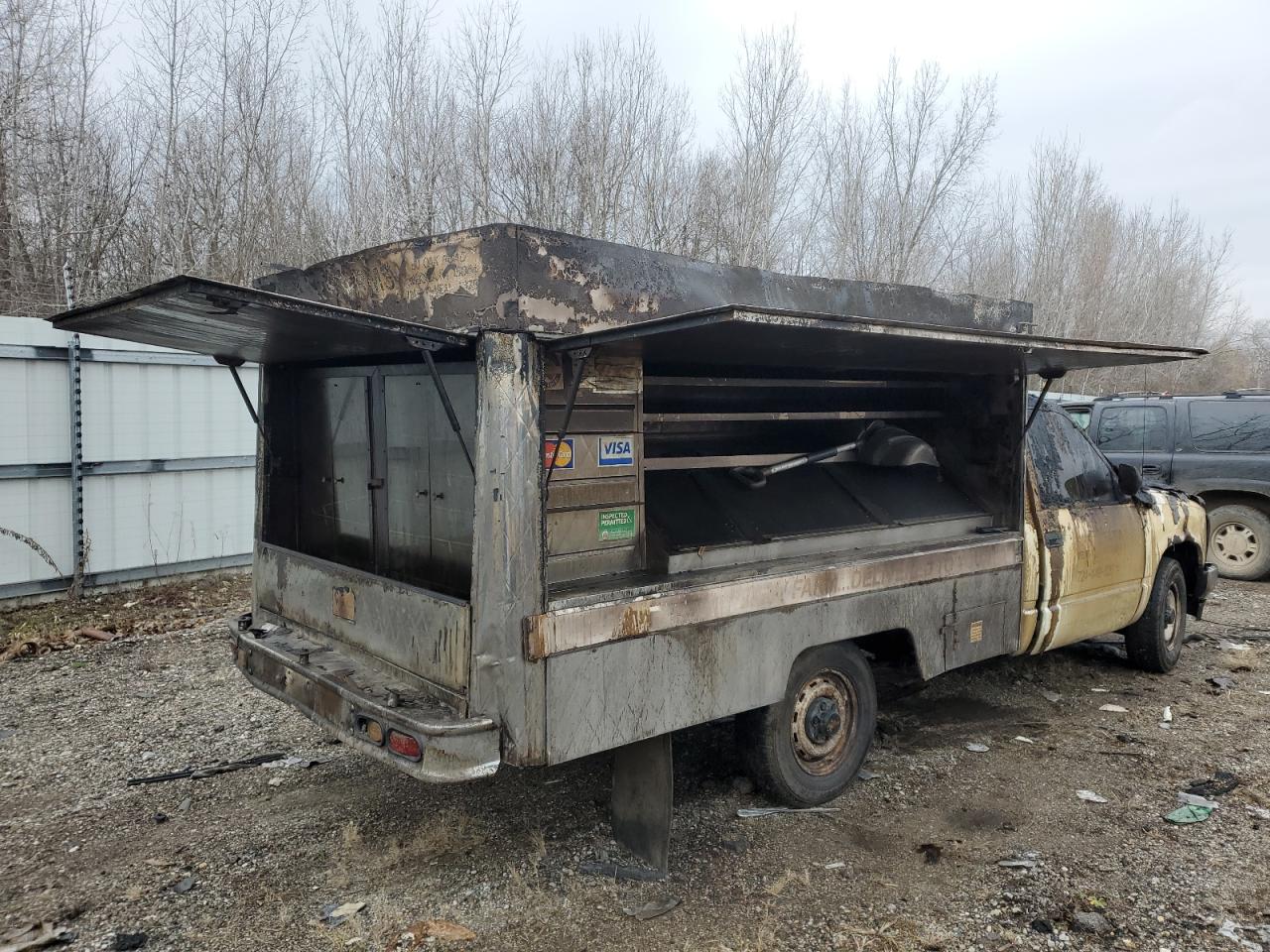 1990 Chevrolet GMT-400 - Image 3