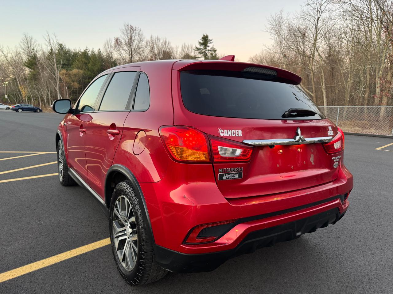 2018 Mitsubishi Outlander - Image 3