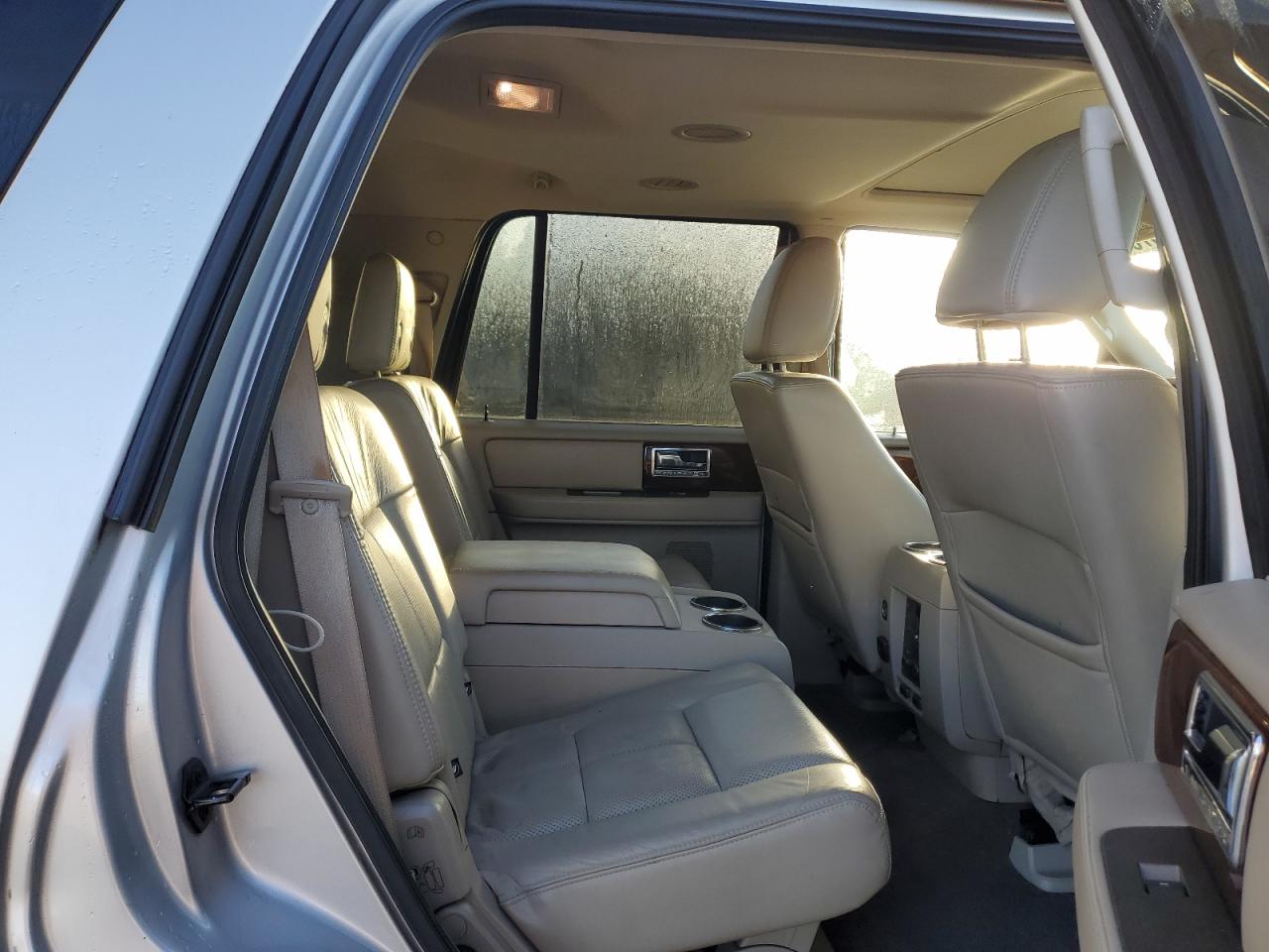 2011 Lincoln Navigator VIN: 5LMJJ2H57BEJ10295 Lot: 80073694