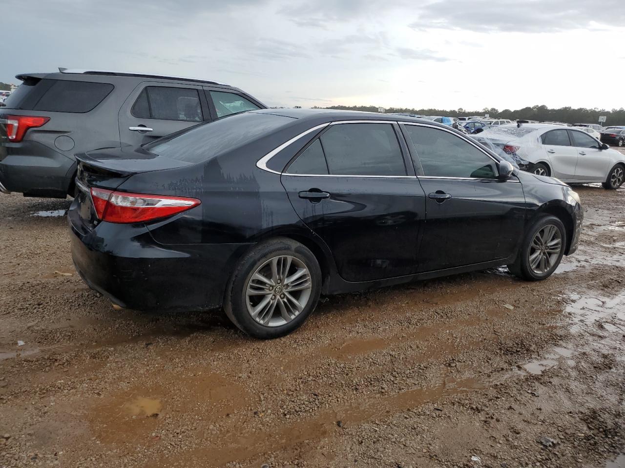 VIN 4T1BF1FK2GU508491 2016 TOYOTA CAMRY no.3