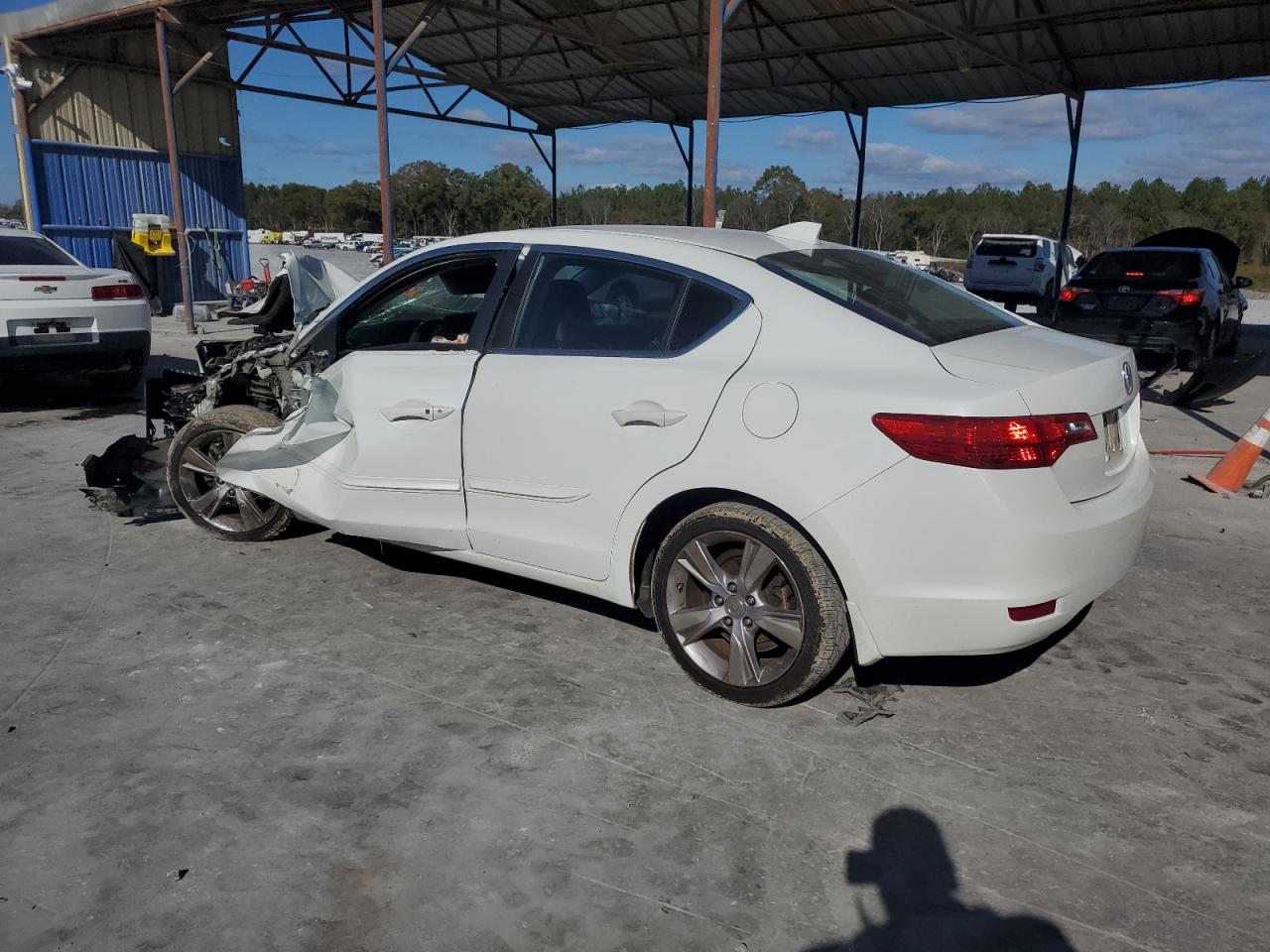 VIN 19VDE1F32FE002299 2015 ACURA ILX no.2