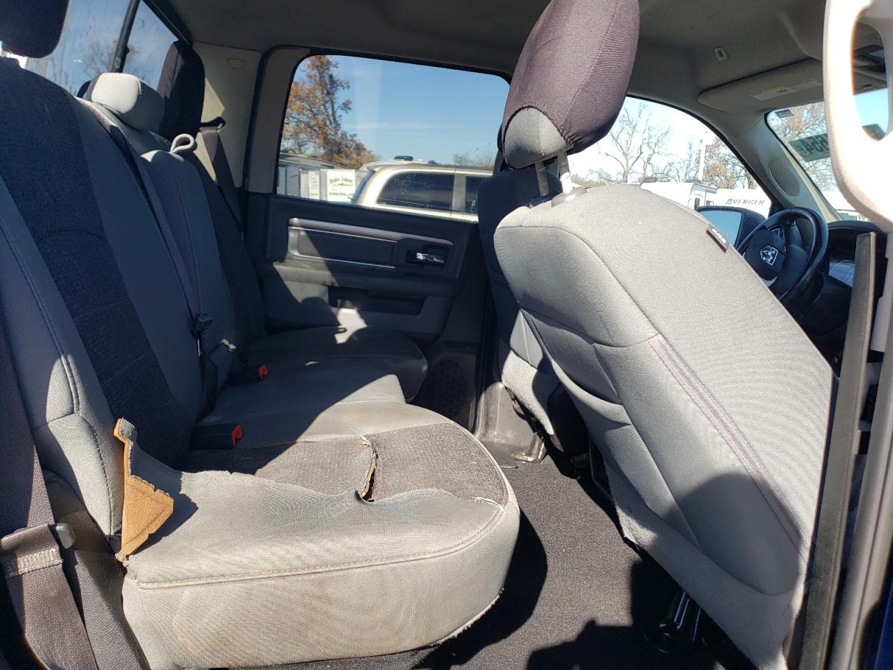 2019 RAM 1500 - Image 10