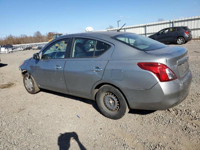  NISSAN VERSA 2012 Сріблястий