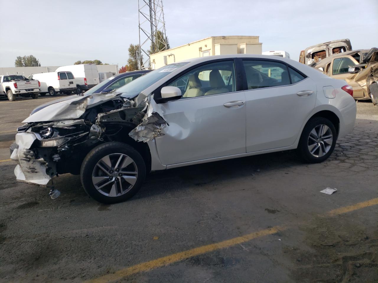 VIN 5YFBPRHEXGP555532 2016 TOYOTA COROLLA no.1