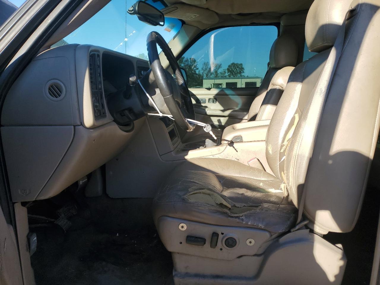2006 GMC Sierra - Image 7