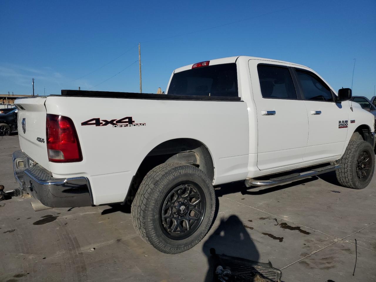 VIN 3C6TR5DT0FG591401 2015 RAM All Models no.3