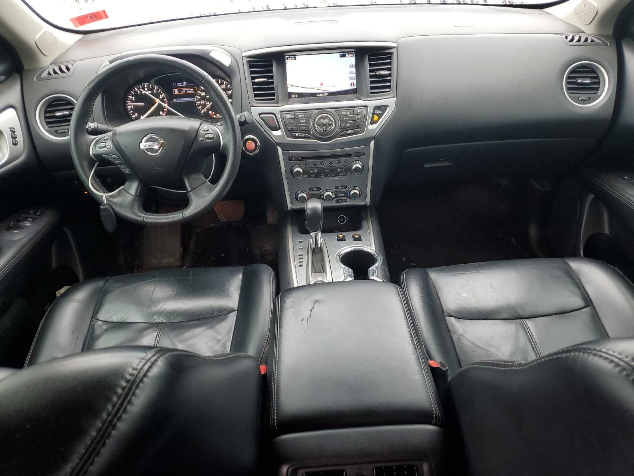 2017 Nissan Pathfinder - Image 8