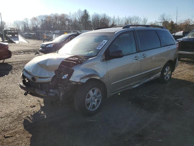 2008 Toyota Sienna Ce за продажба в Chalfont, PA - Front End