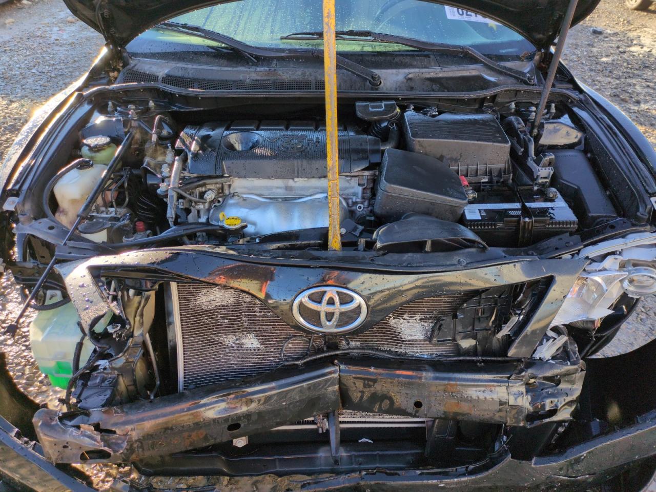 2011 Toyota Camry - Image 11