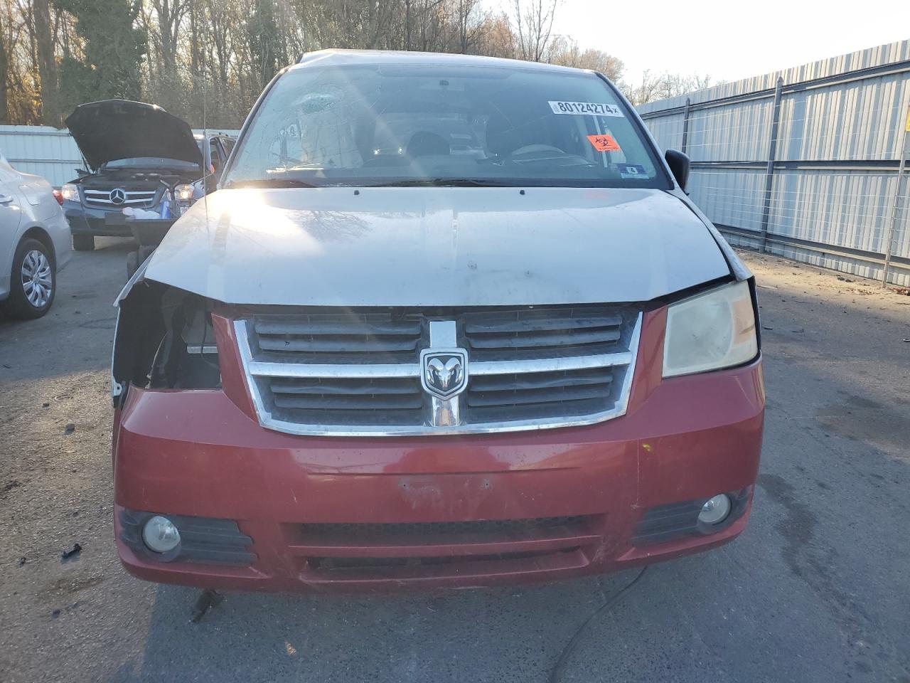 2010 Dodge Caravan - Image 5