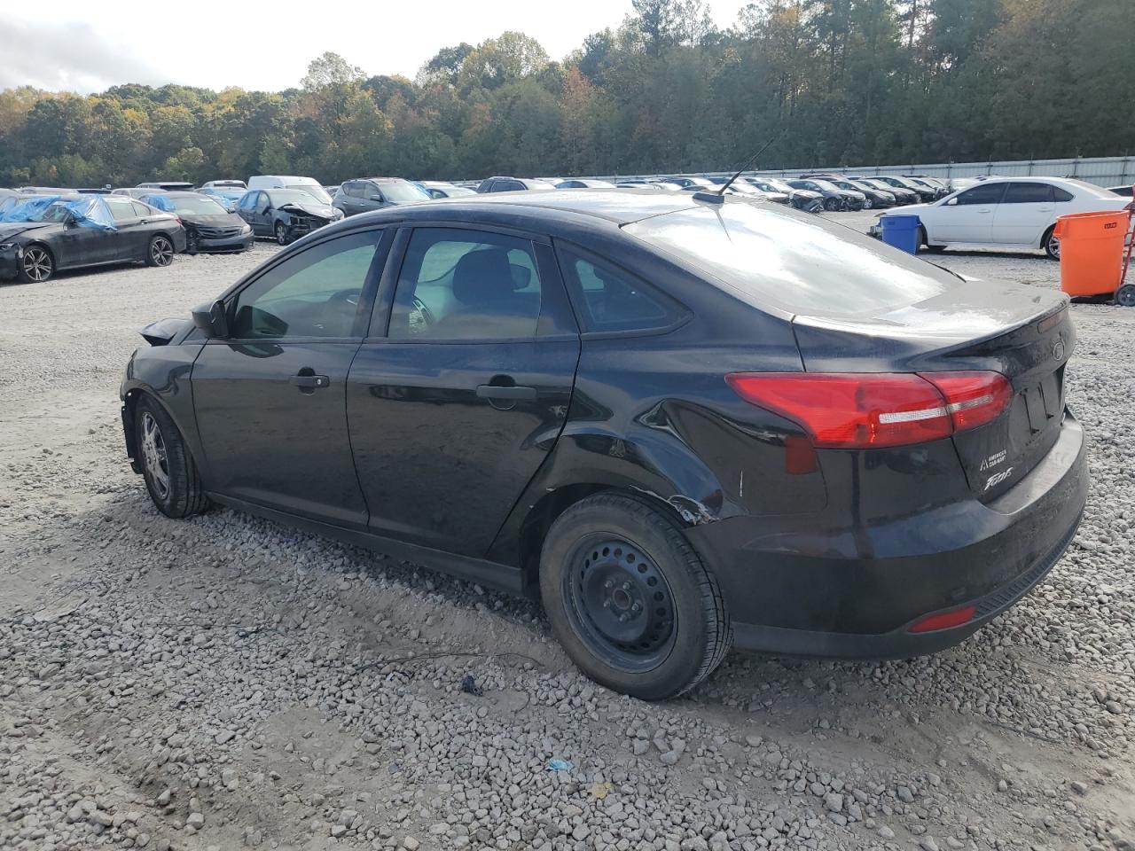 1FADP3E2XGL396994 2016 FORD FOCUS - Image 2