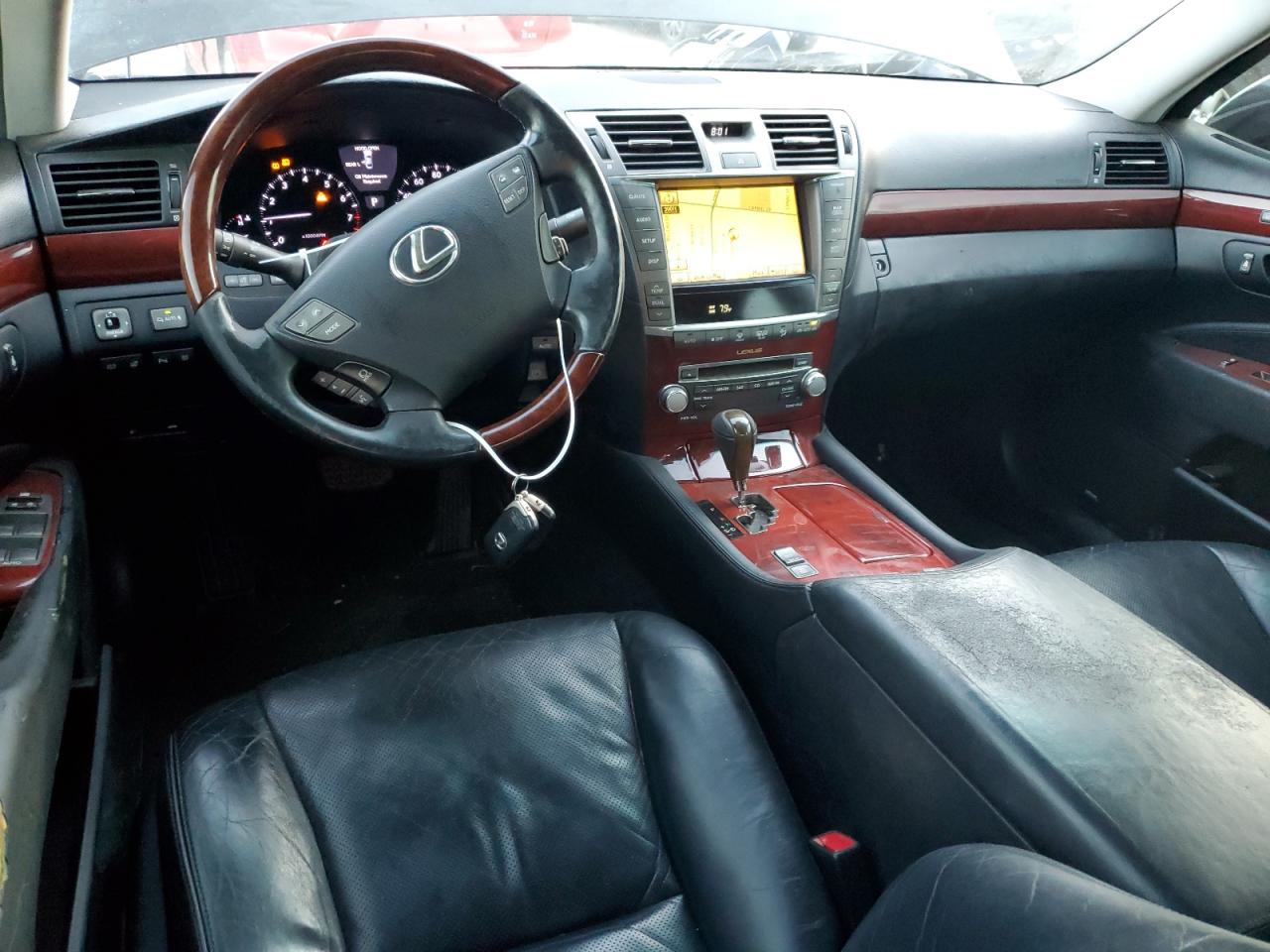 2012 Lexus LS - Image 8