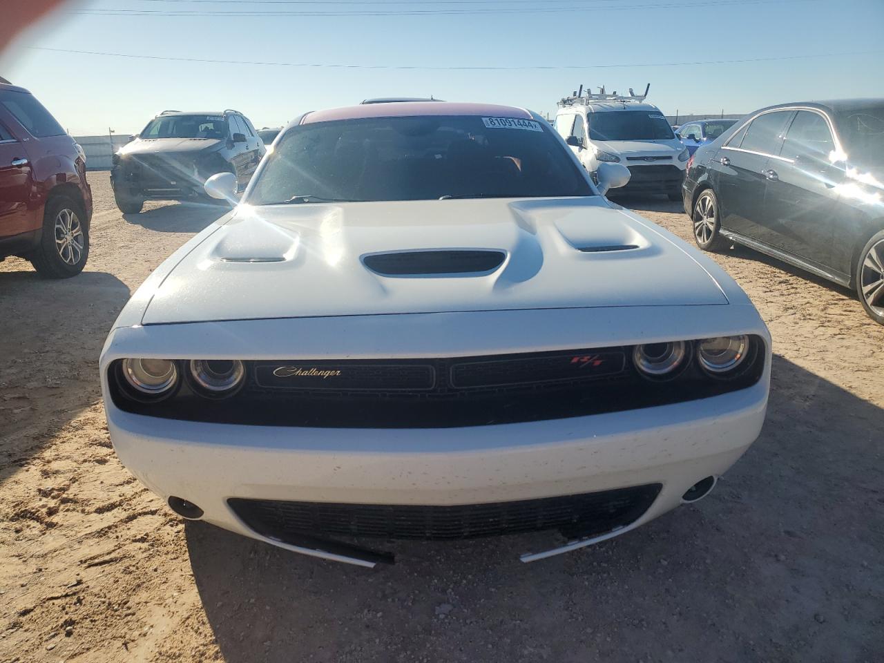 2019 Dodge Challenger - Image 5