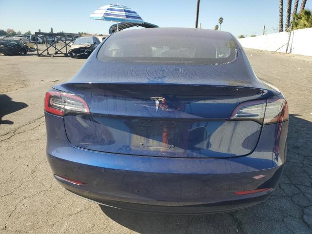  TESLA MODEL 3 2018 Синий