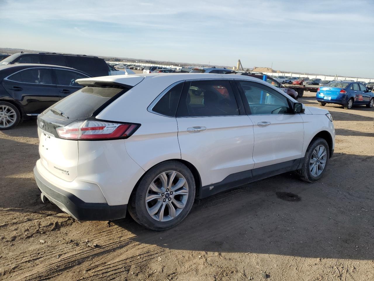 2019 Ford Edge - Image 3