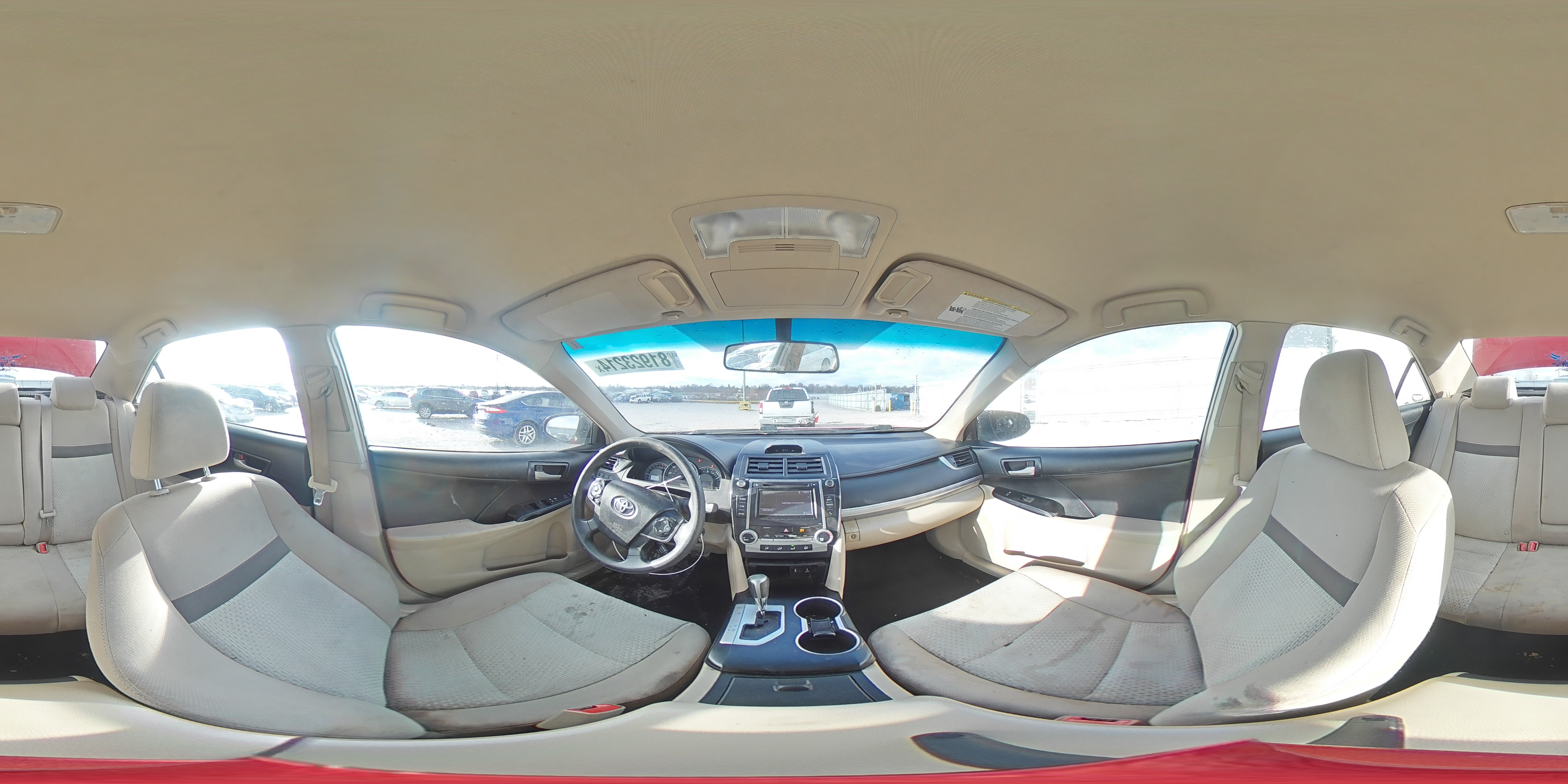 2014 Toyota Camry - Image 13