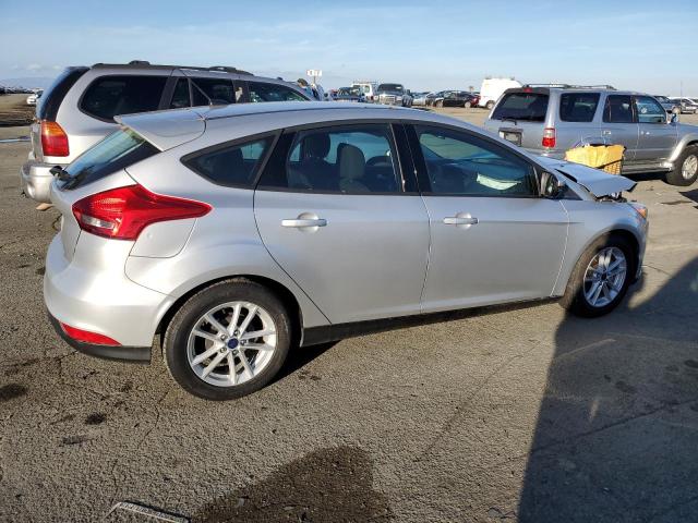  FORD FOCUS 2017 Silver