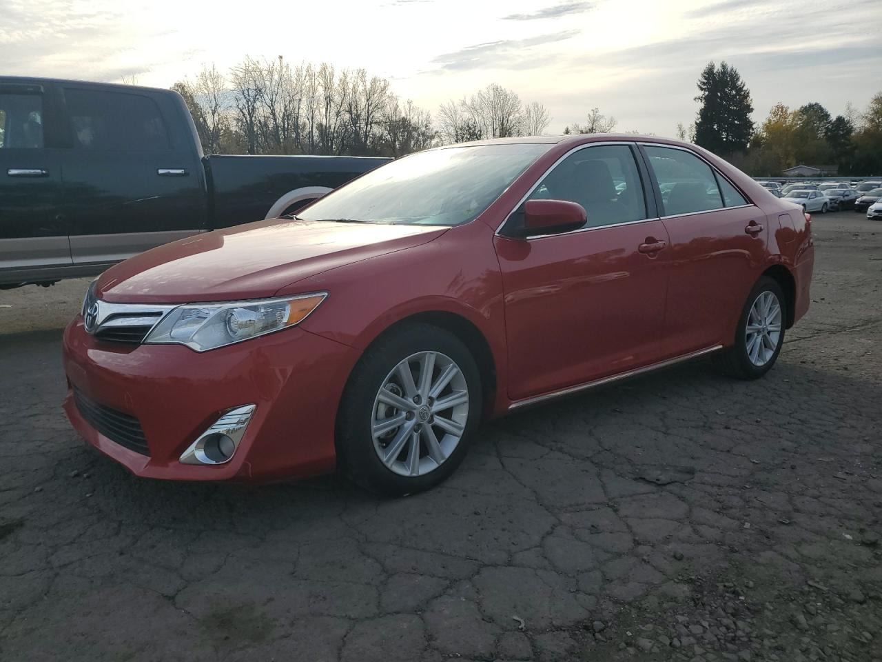 VIN 4T4BF1FK3ER428930 2014 TOYOTA CAMRY no.1