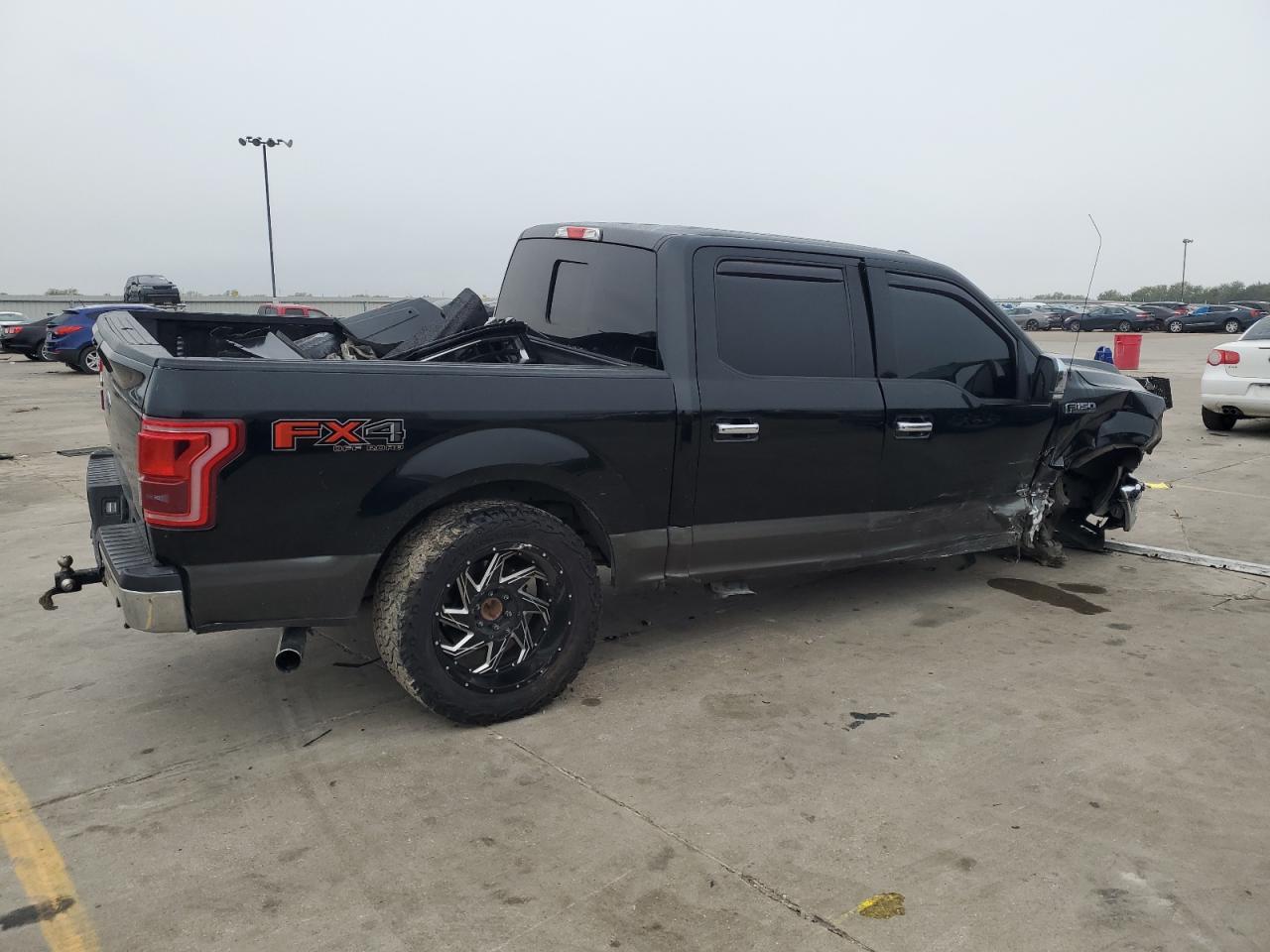 2016 Ford F-150 - Image 3