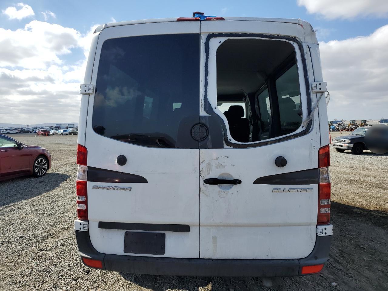 VIN 8BRPE7DDXGE123239 2016 MERCEDES-BENZ SPRINTER no.6