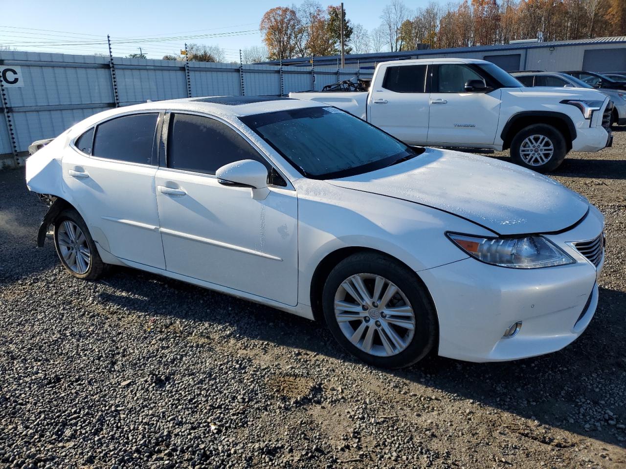 VIN JTHBK1GG7E2113756 2014 LEXUS ES350 no.4