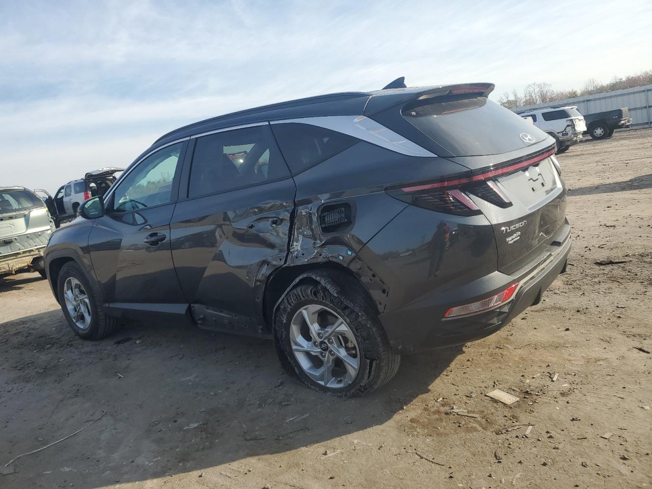 2023 Hyundai Tucson - Image 2