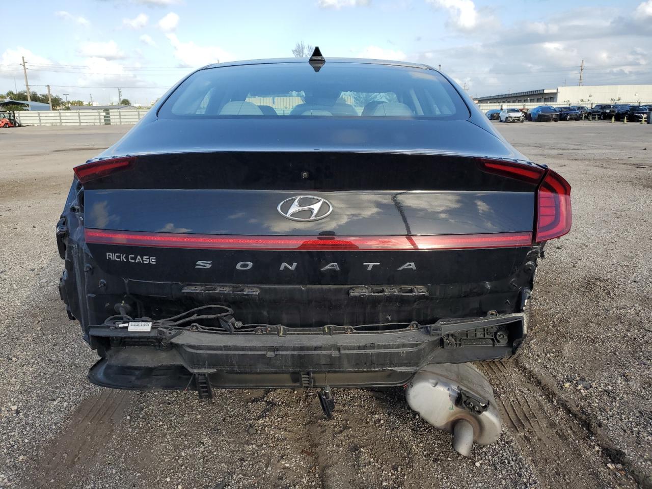 2021 Hyundai Sonata - Image 6