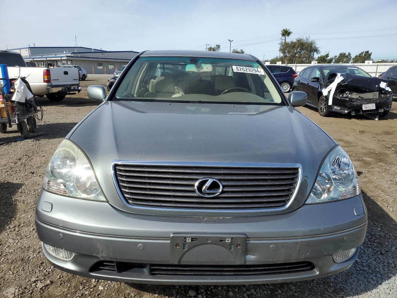 2002 Lexus LS - Image 5