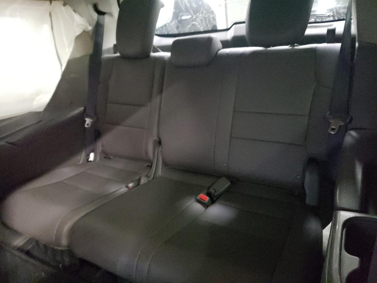 2015 Honda Odyssey - Image 10