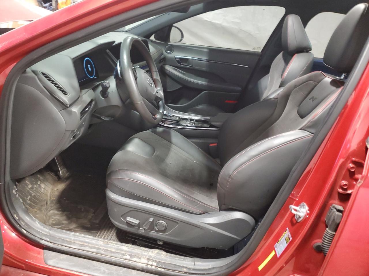 2022 Hyundai Sonata - Image 7