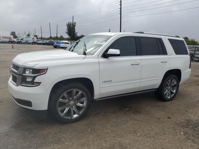 Parquets CHEVROLET TAHOE 2016 White