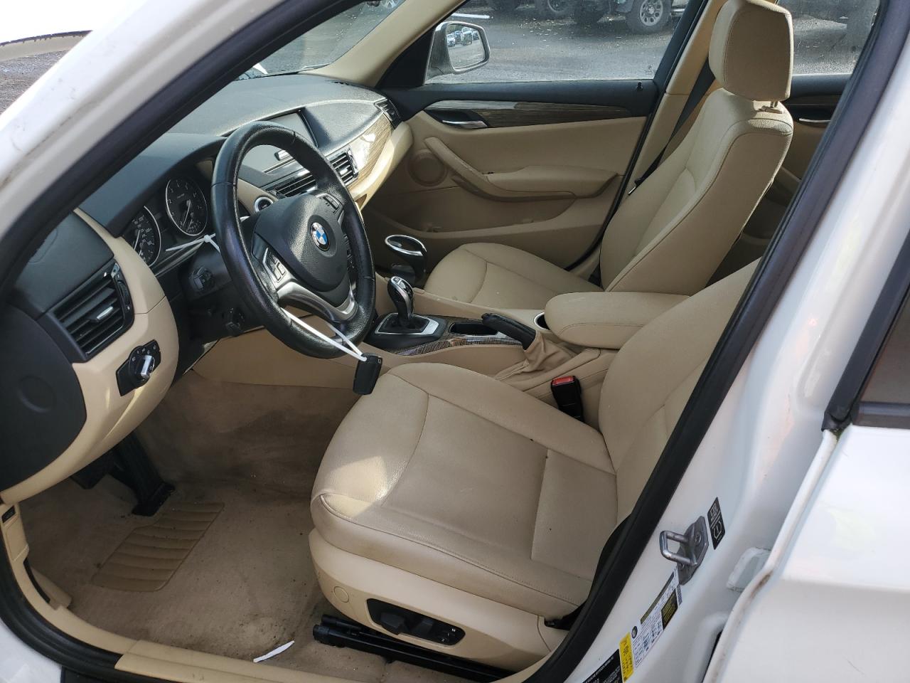 2013 BMW X1 - Image 7