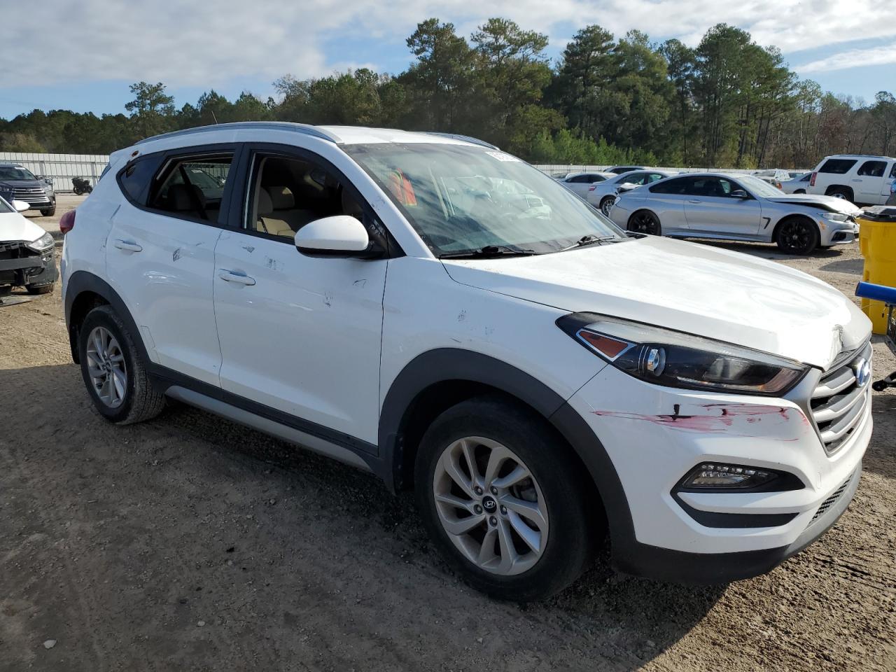 VIN KM8J33A45HU273000 2017 HYUNDAI TUCSON no.4