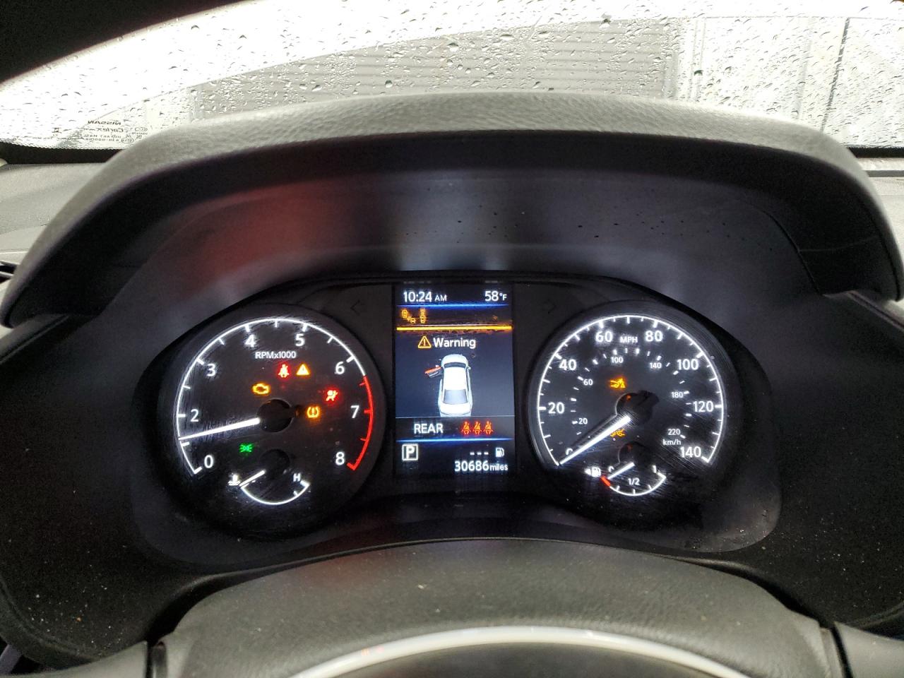 2024 Nissan Altima - Image 9