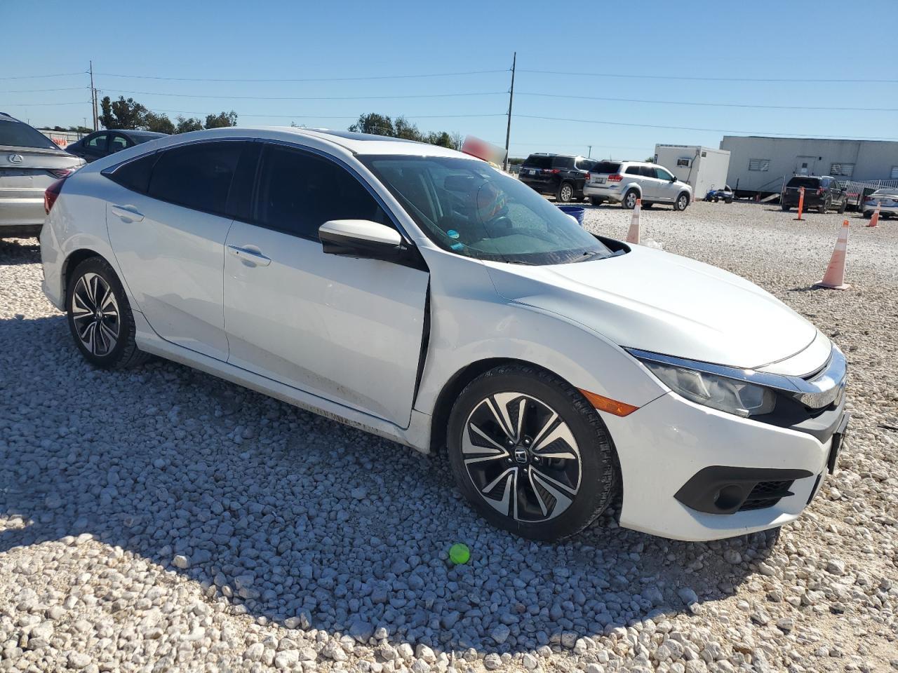 2018 Honda Civic - Image 4