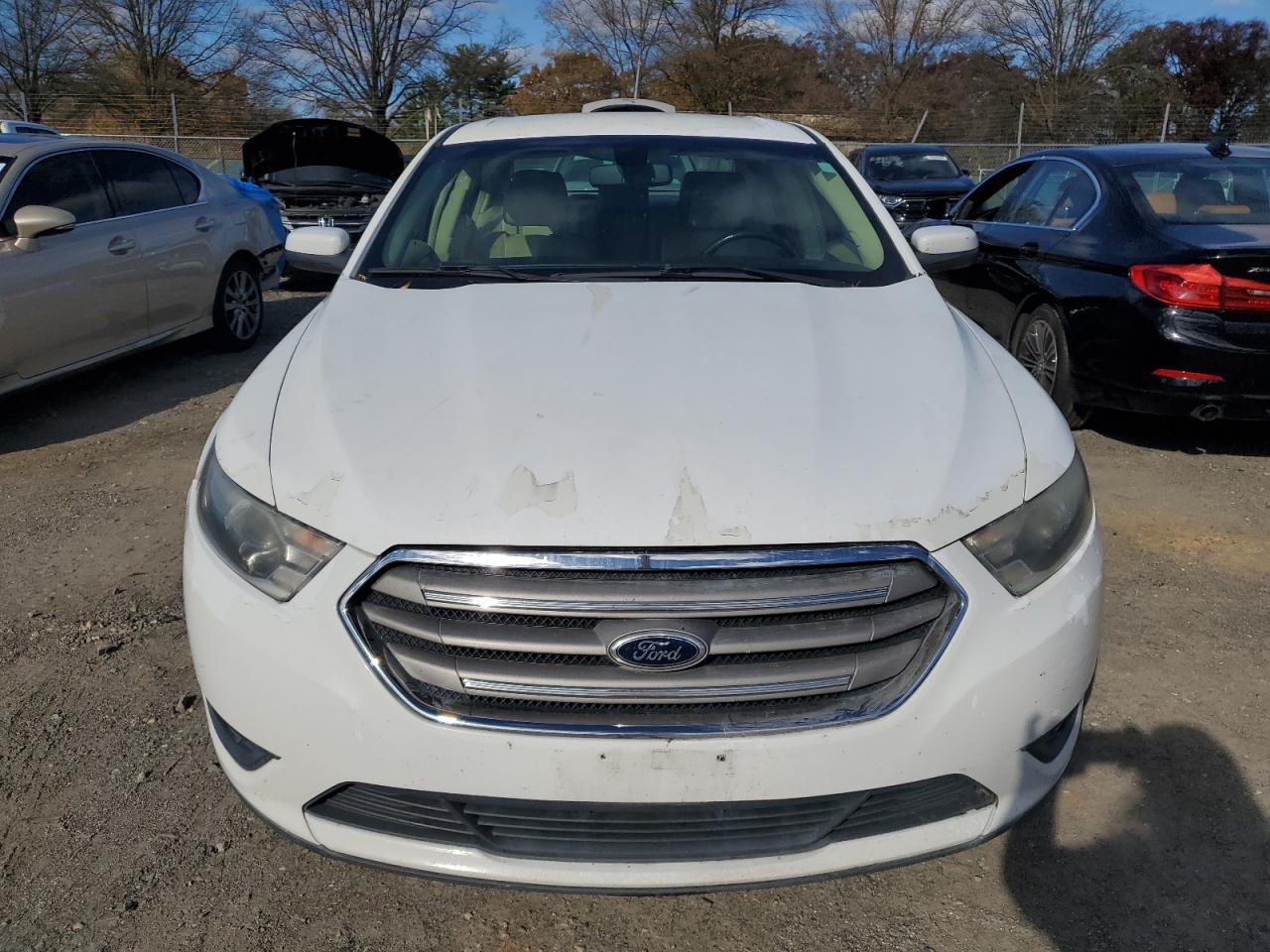 2013 Ford Taurus - Image 5
