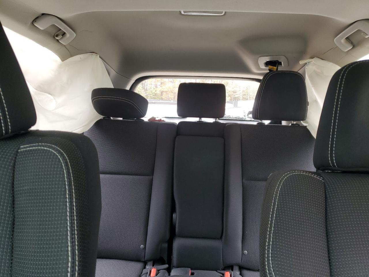 2016 Toyota RAV 4 - Image 10