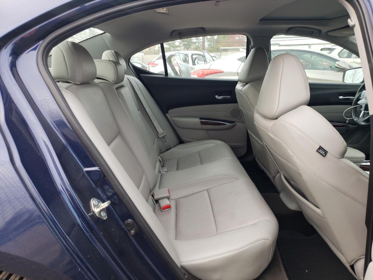 2017 Acura TLX - Image 10