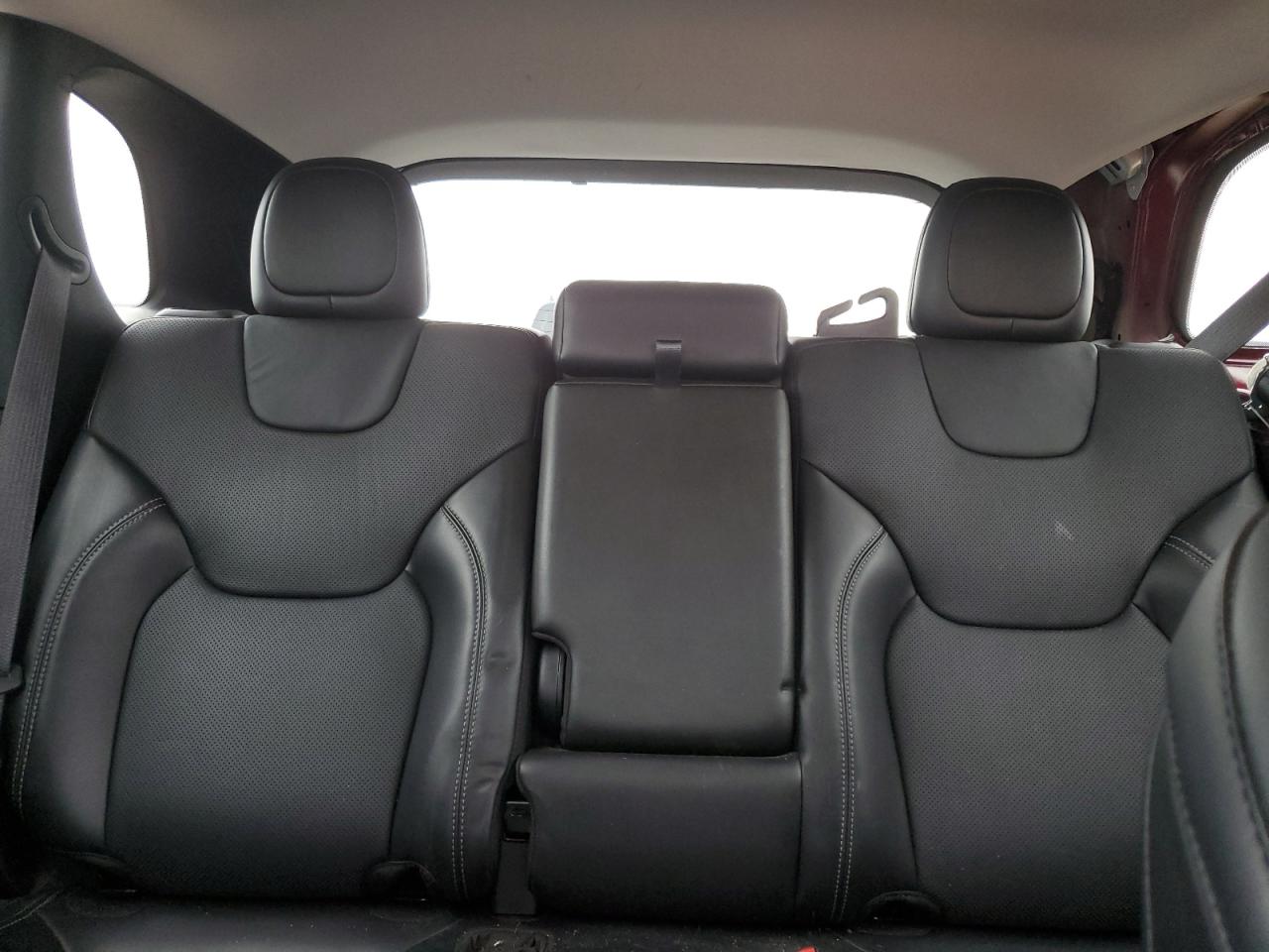 2020 Jeep Grand Cherokee - Image 10