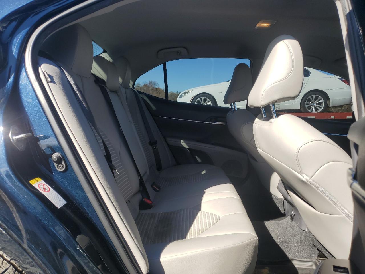 2019 Toyota Camry - Image 10