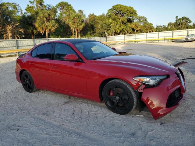  ALFA ROMEO GIULIA 2017 Червоний