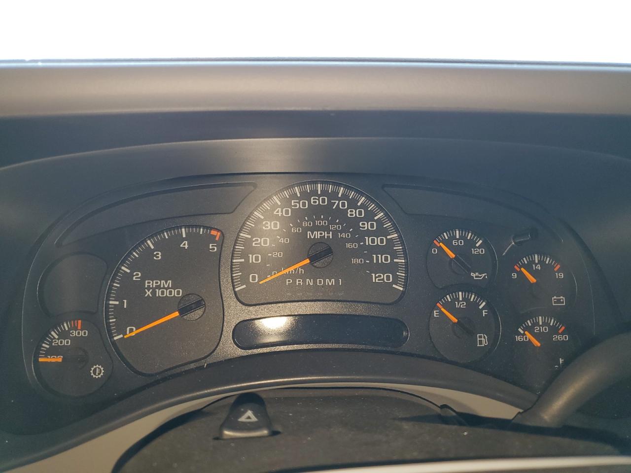 2006 Chevrolet Silverado - Image 9