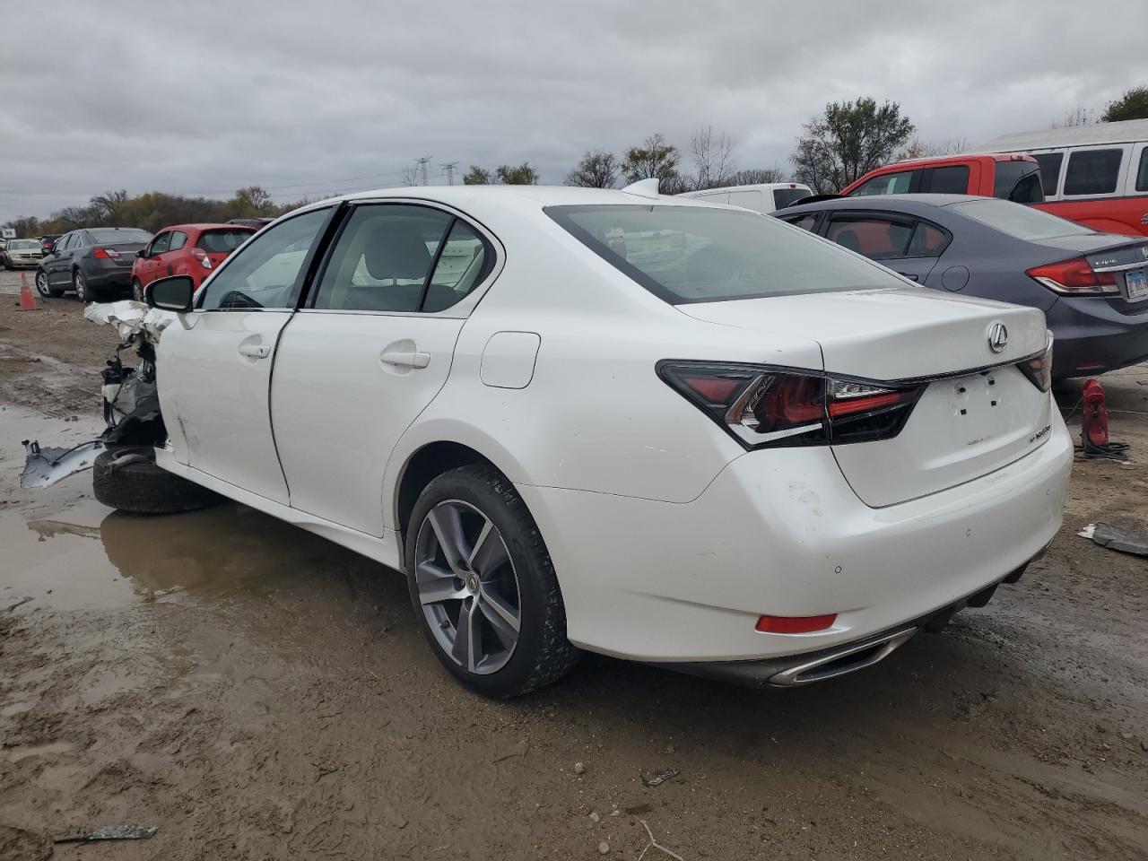 2017 Lexus GS - Image 2